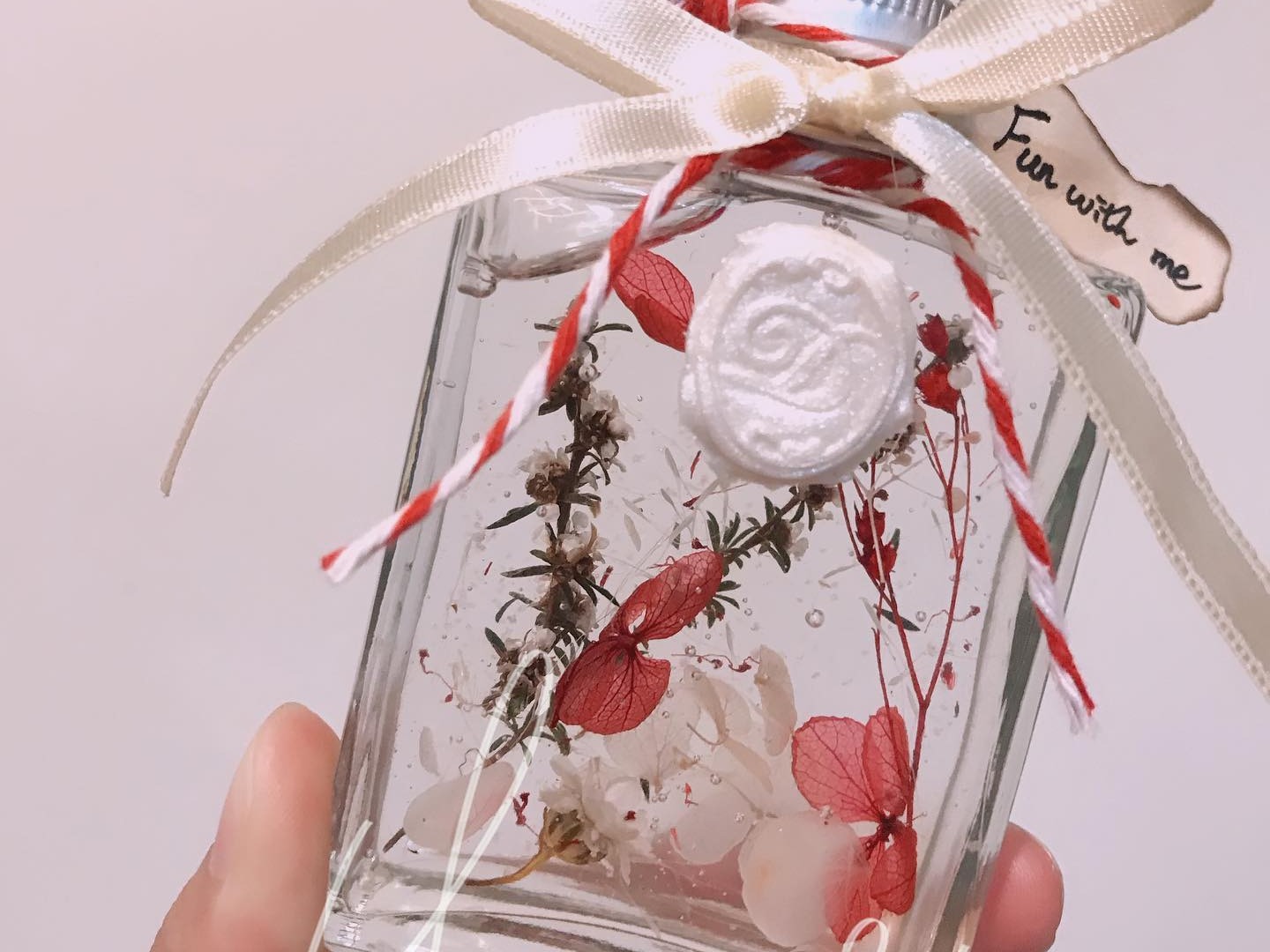 💼 Floral Art & Personal Growth Workshop: Learn with a Floral Designer and Career Coach | Ching Hung's Portfolio | Gengen