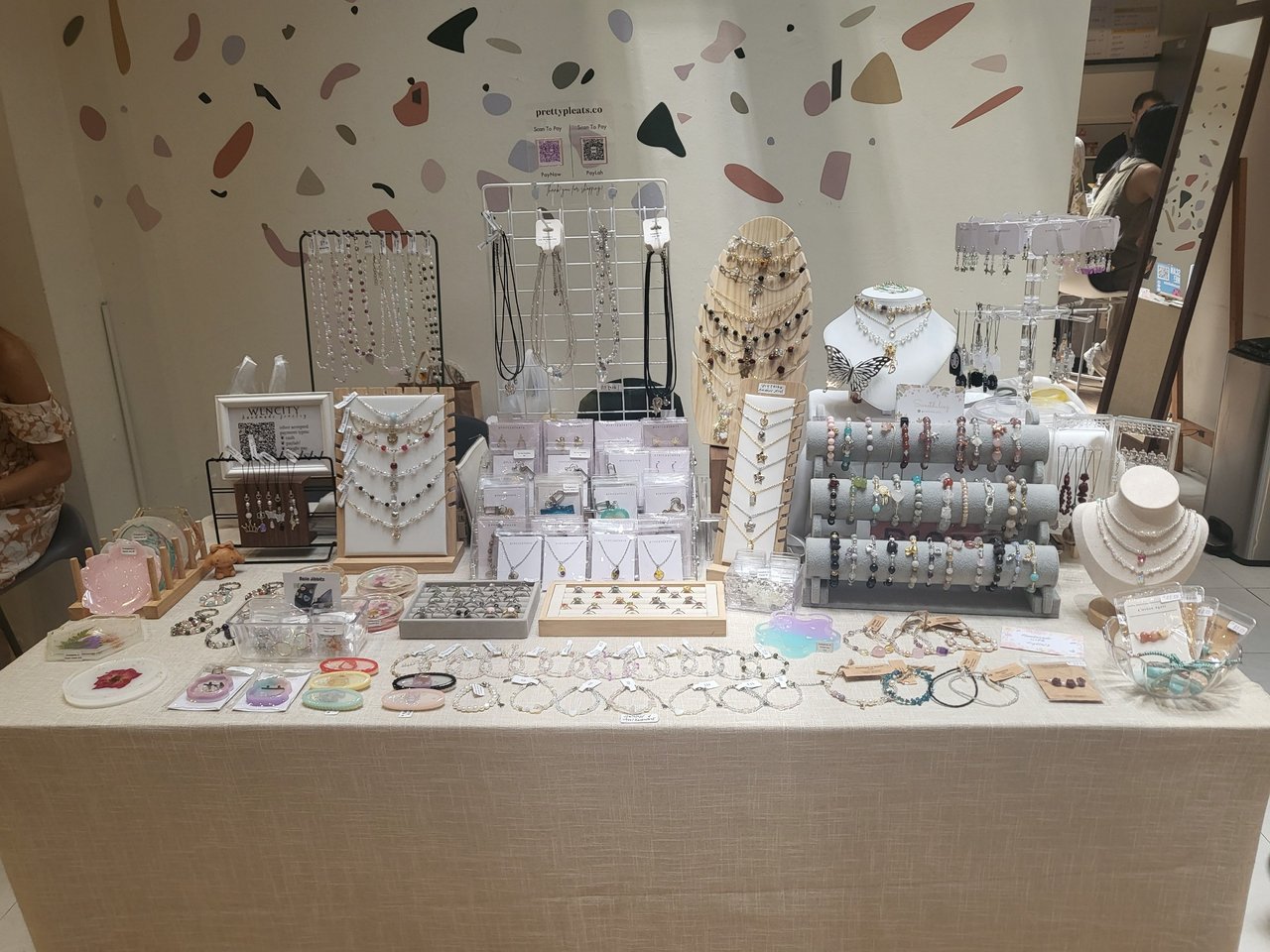 Pop ups & Booths | Sherie Kang's Portfolio | Gengen