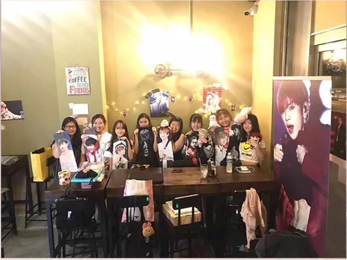 Hosting Cafe Events | Sherie Kang's Portfolio | Gengen