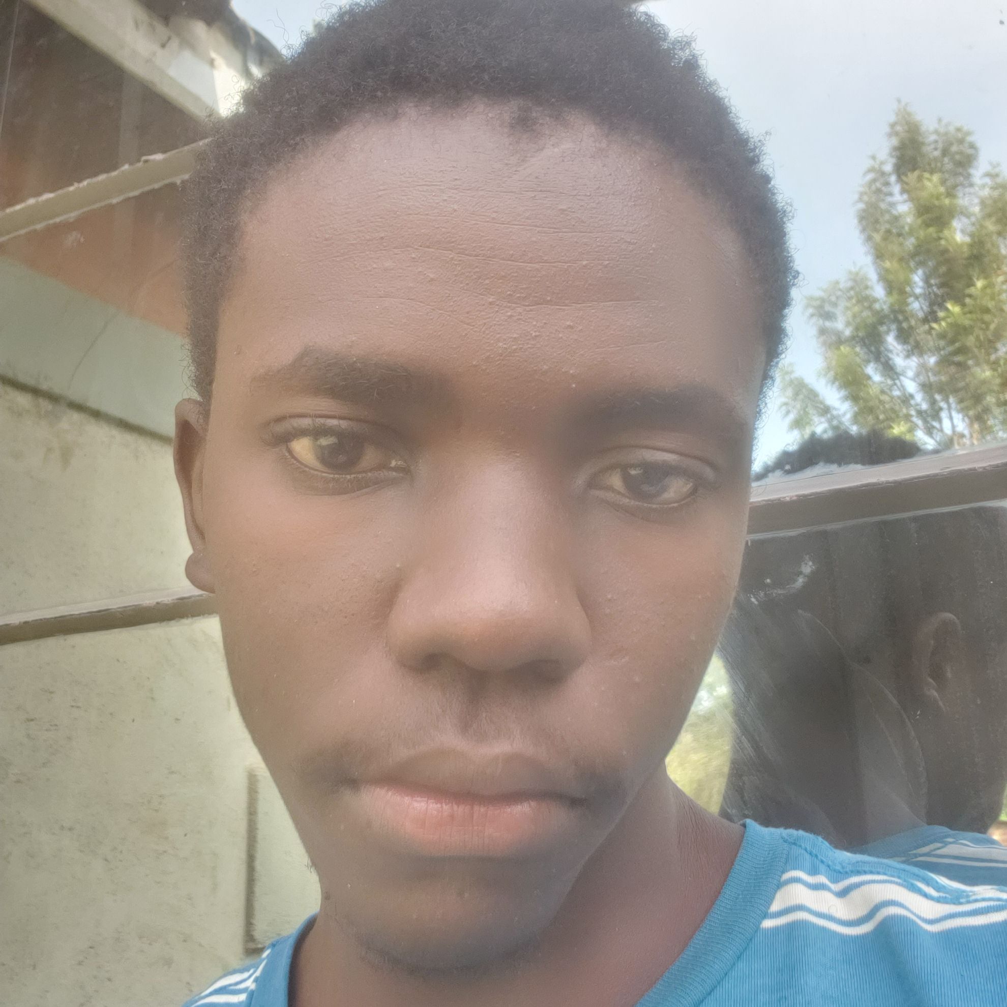 DERRICK KHASIANI | Gengen