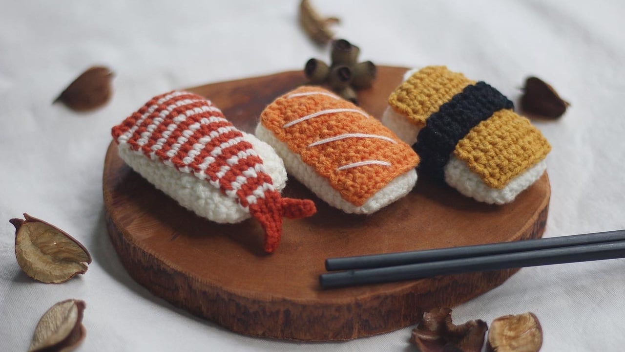 Strings of Passion: A Ballerina’s Crochet Creations | Leane Lim's Portfolio | Gengen